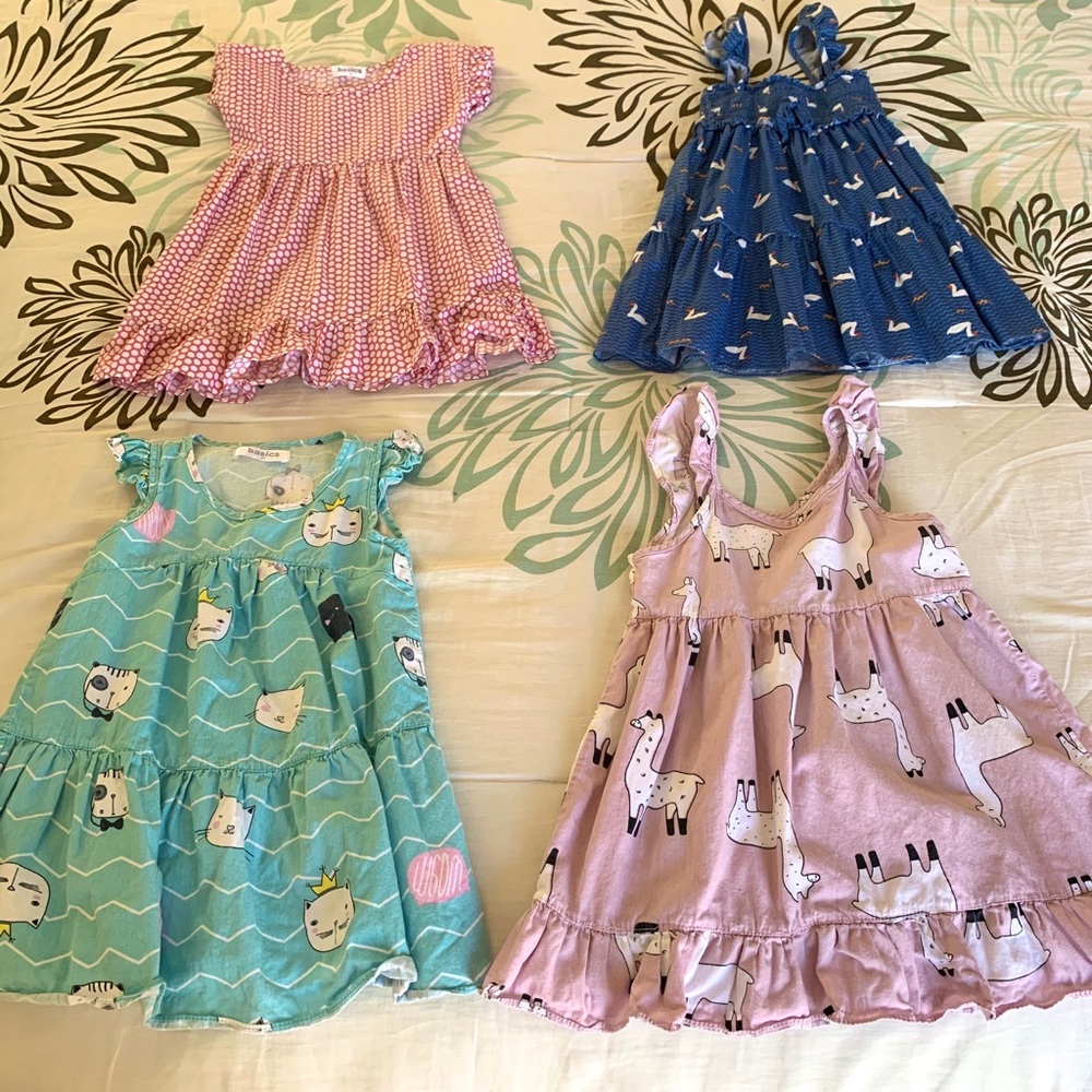 Pre loved dresses for girls 3T-4T